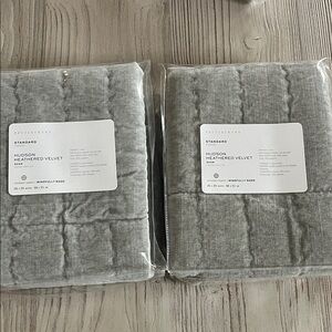 Pottery Barn Hudson Heathered velvet sham standard size set of two 26 x 20